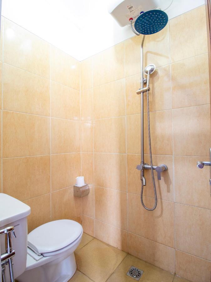 Oyo 3908 Fenway Kostel Hotel Bandung Ngoại thất bức ảnh