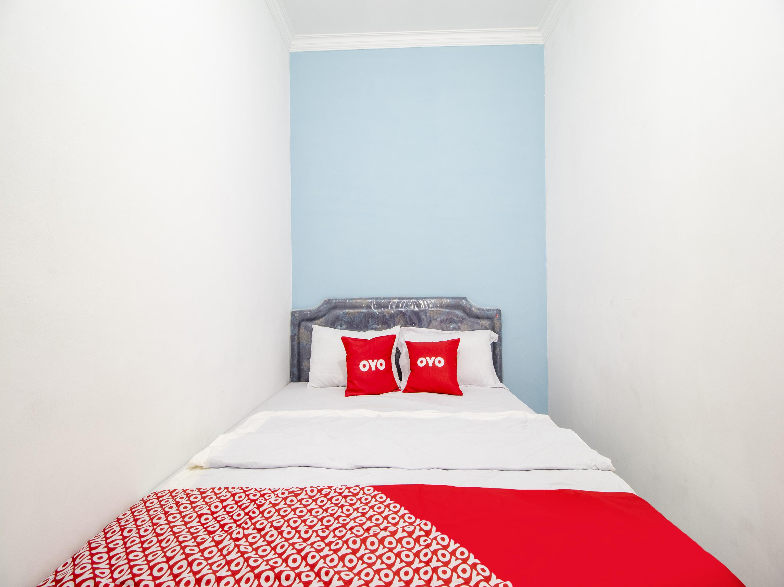 Oyo 3908 Fenway Kostel Hotel Bandung Ngoại thất bức ảnh