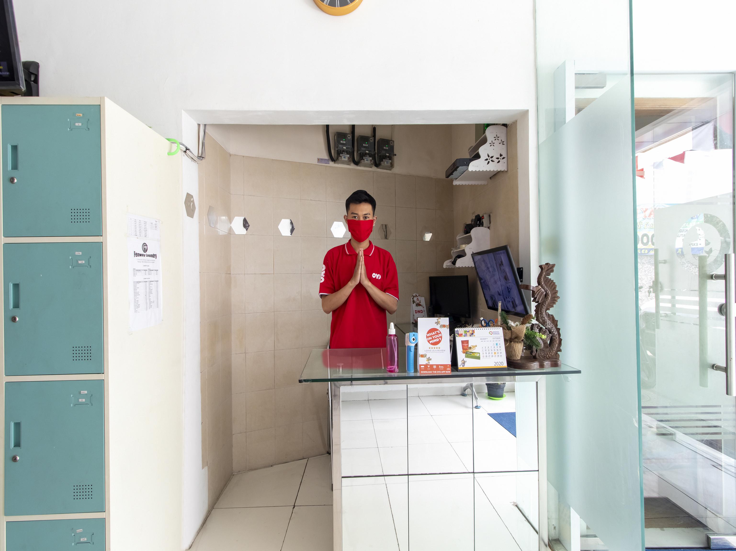 Oyo 3908 Fenway Kostel Hotel Bandung Ngoại thất bức ảnh